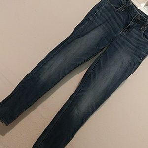 AE Jeggins